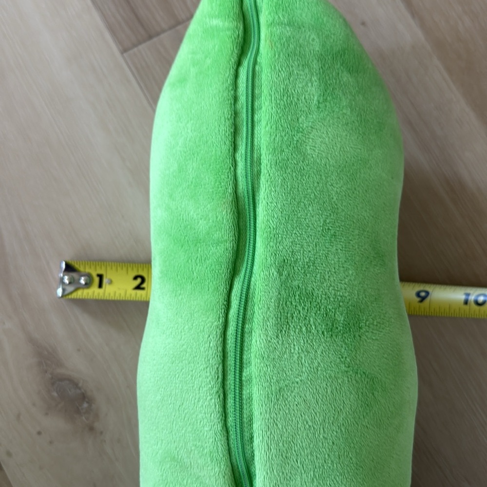 Disney Green Plush Toy Three Peas in a Pod ** LIKE NEW - Picture 10 of 10